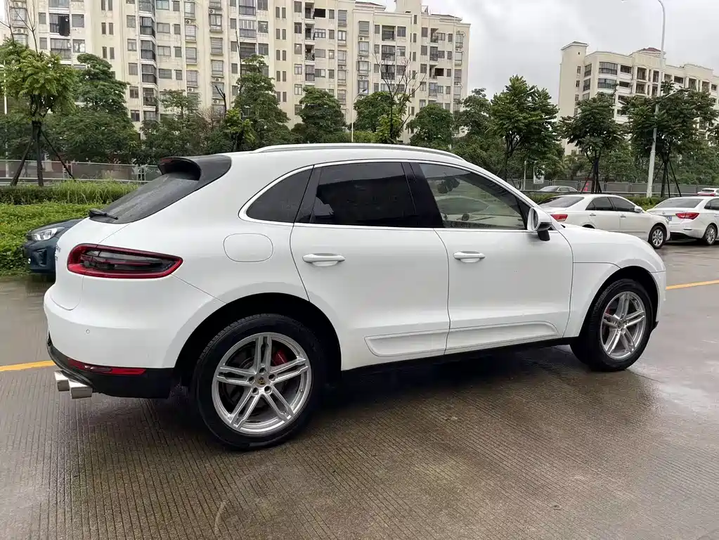 Porsche Macan 2015 — фото 7