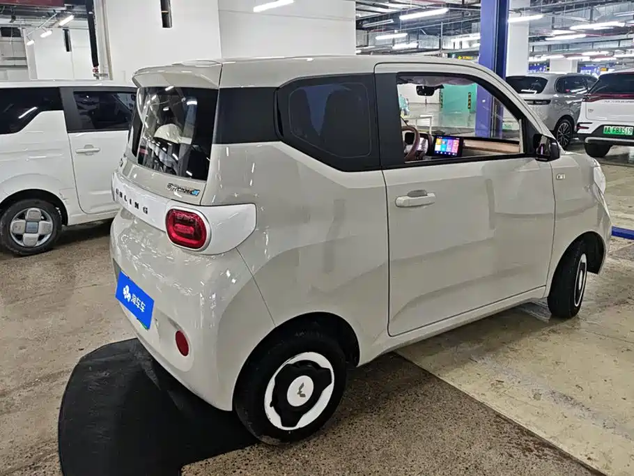 Wuling MINIEV 2025