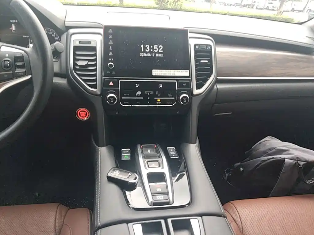 Honda UR-V 2018 — фото 13