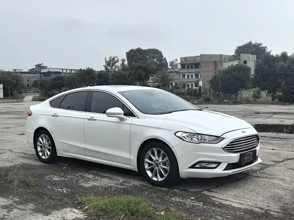 Ford Mondeo 2017 — фото 3