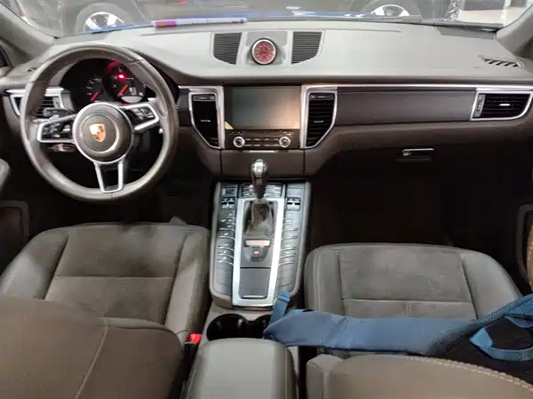 Porsche Macan 2017