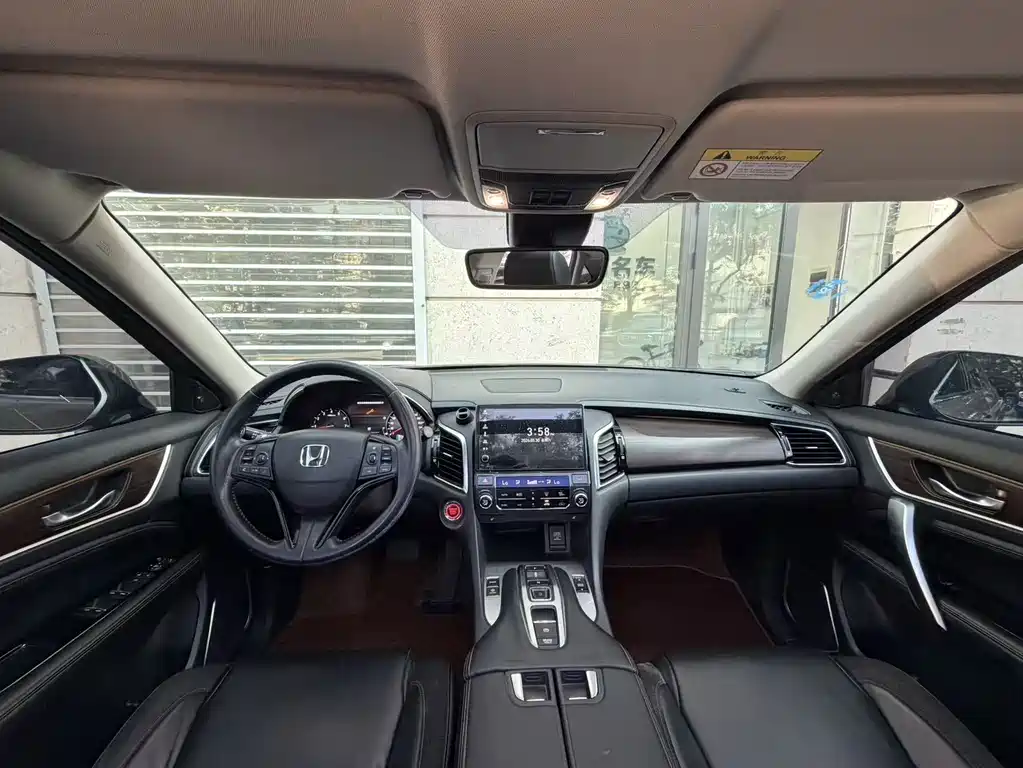 Honda Avancier 2017 — фото 9