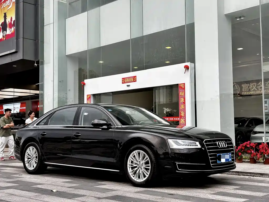 Audi A8 2016 — фото 6