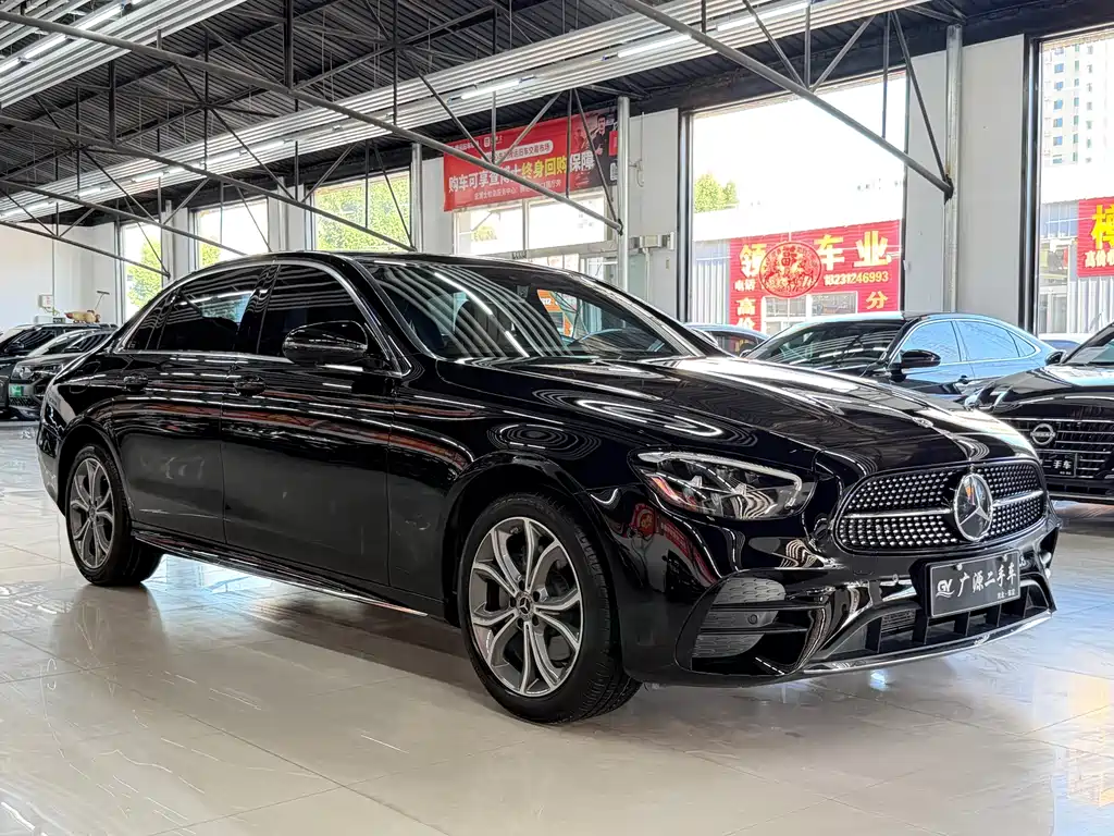 Mercedes-Benz E-Class 2023 — фото 3