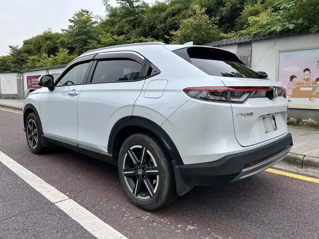 Honda Vezel 2023 — фото 15