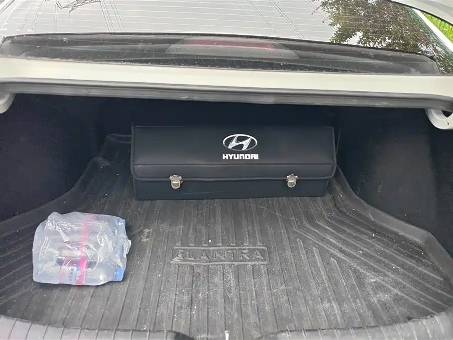 Hyundai Elantra 2022