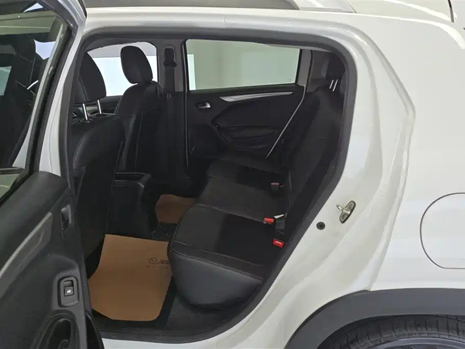 Citroen C3-XR 2015 — фото 11