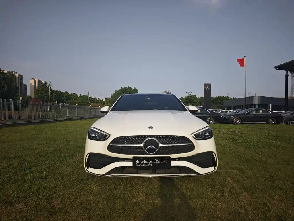Mercedes-Benz C-Class 2023 — фото 2
