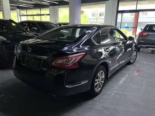 Nissan Teana 2013