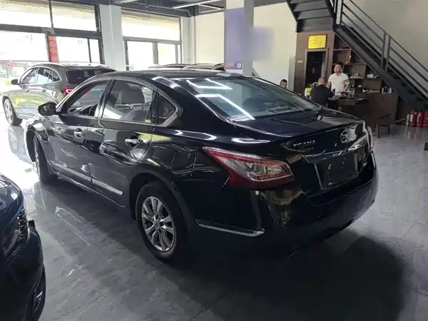 Nissan Teana 2013