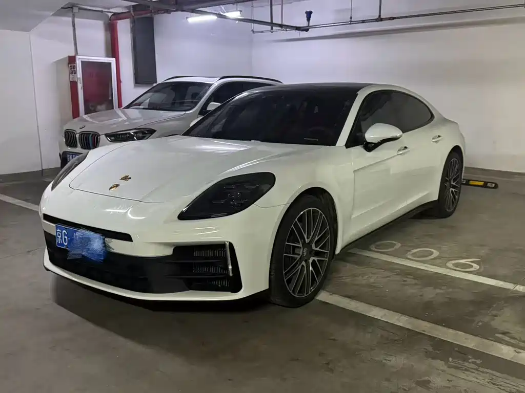 Porsche Panamera 2025 — фото 1