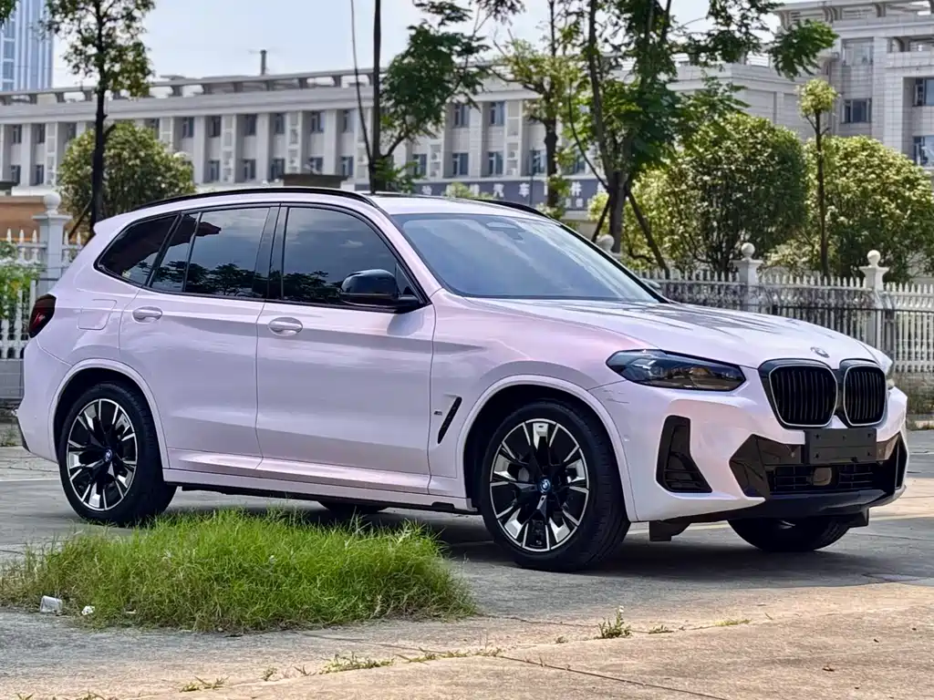 BMW iX3 2023 — фото 3