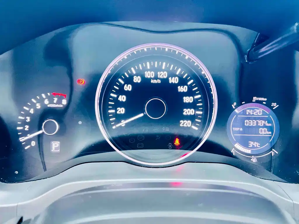 Honda Vezel 2022 — фото 12