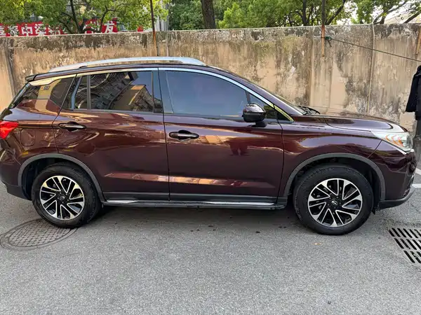 GAC Trumpchi GS4 2016