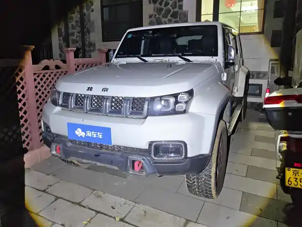 BAIC BJ40 2023