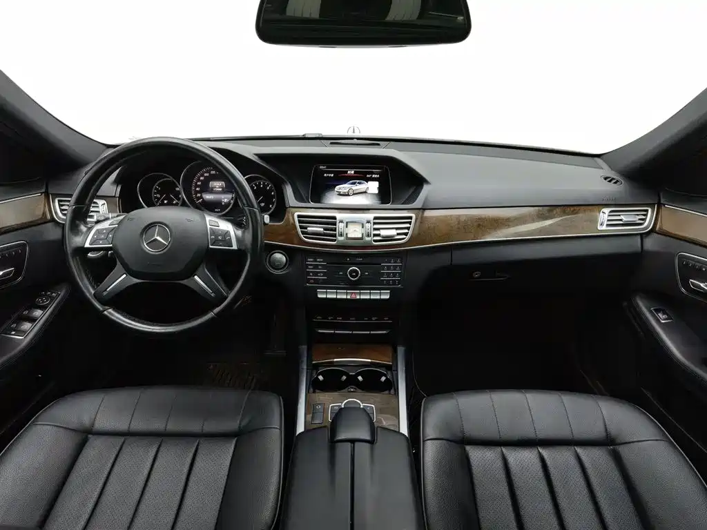 Mercedes-Benz E-Class 2015 — фото 5