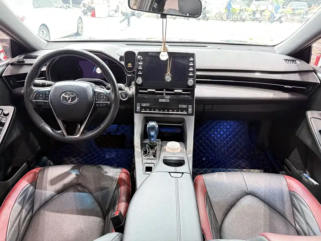 Toyota Avalon 2022 — фото 10