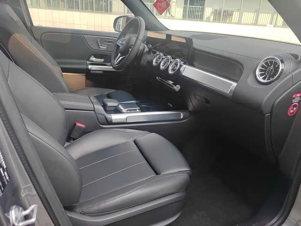 Mercedes-Benz GLB 2023 — фото 17