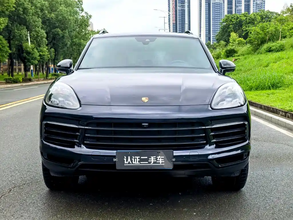 Porsche Cayenne 2019 — фото 2