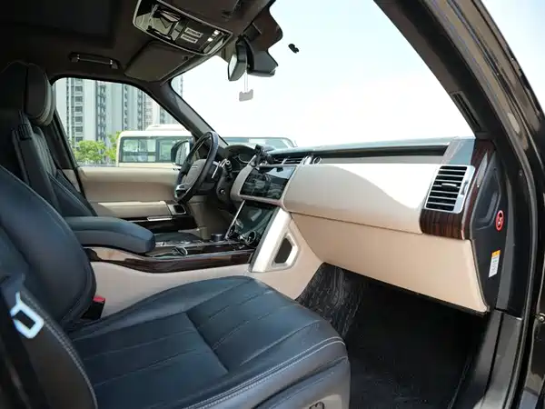 Land Rover Range Rover 2014