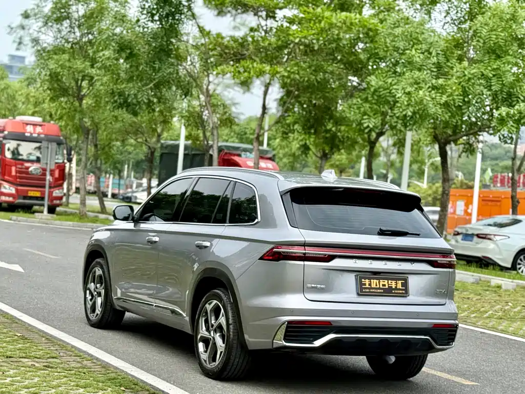 Geely Xingyue L 2024 — фото 8