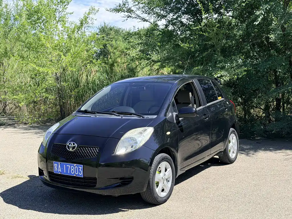 Toyota Yaris L 2008