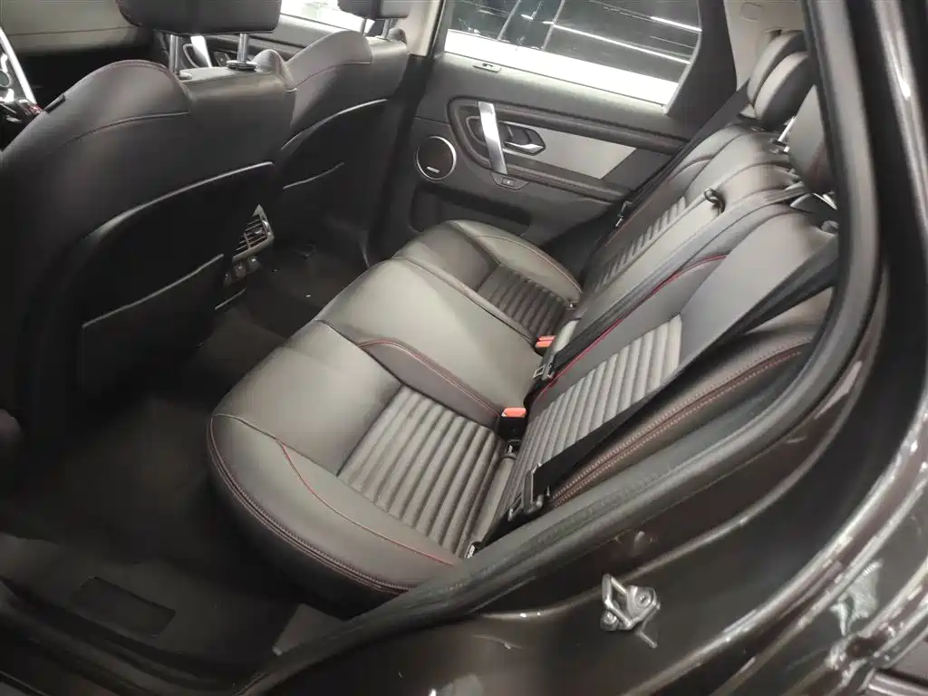 Land Rover Discovery Sport 2022 — фото 17