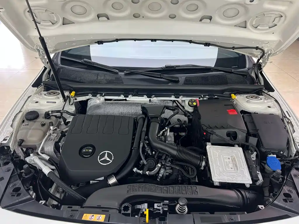 Mercedes-Benz A-Class 2021 — фото 24