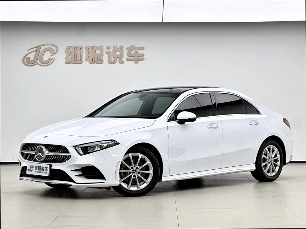 Mercedes-Benz A-Class 2020 — фото 1