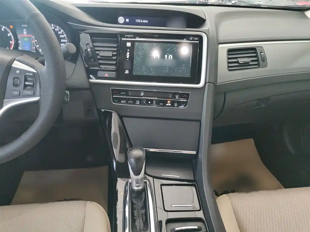 Honda Spirior 2016 — фото 17
