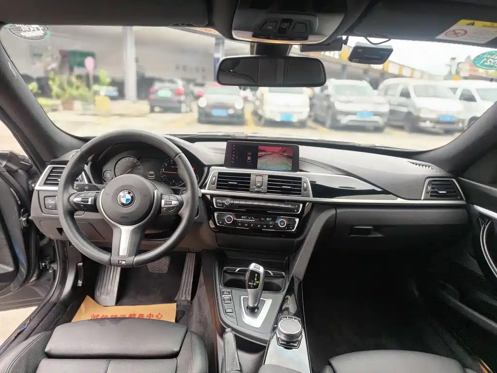 BMW 3 Series GT 2020 — фото 10