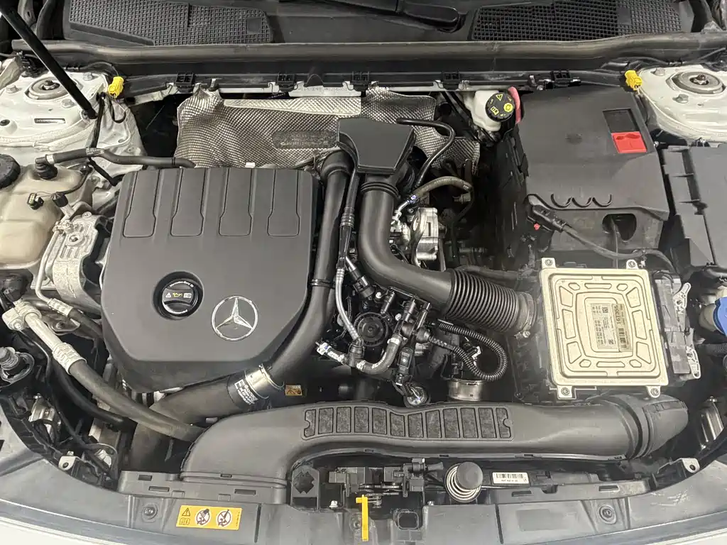Mercedes-Benz A-Class 2020 — фото 16