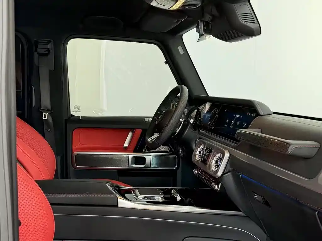 Mercedes-Benz G-Class 2025