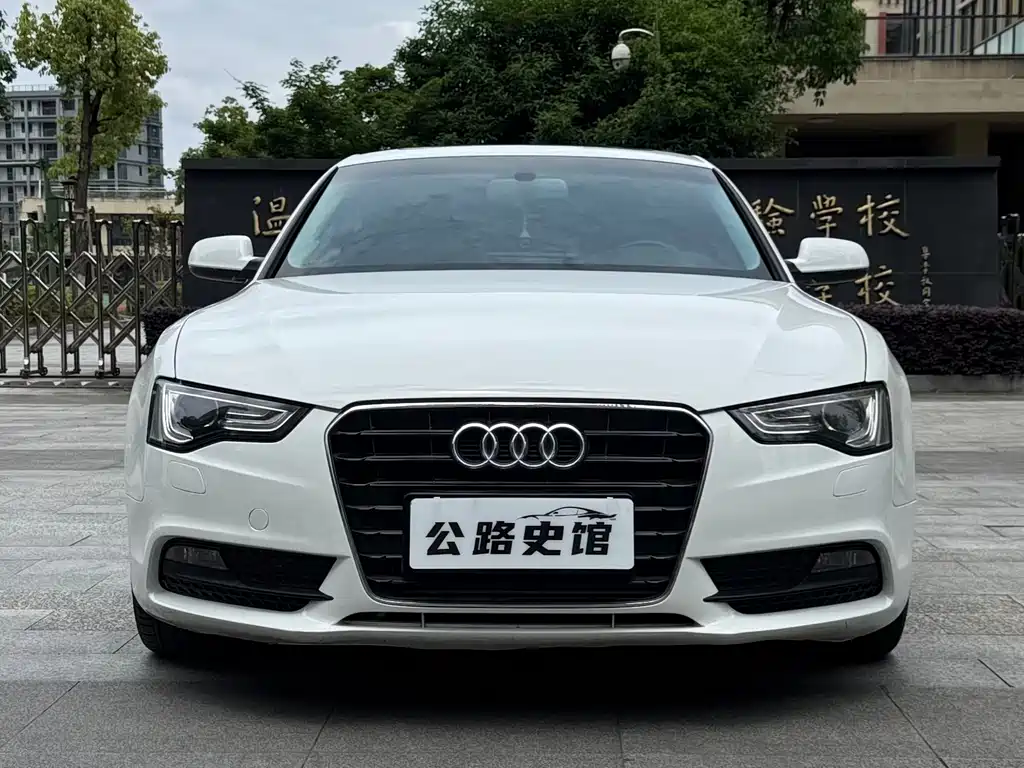 Audi A5 2011 — фото 2