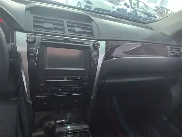 Toyota Camry 2016