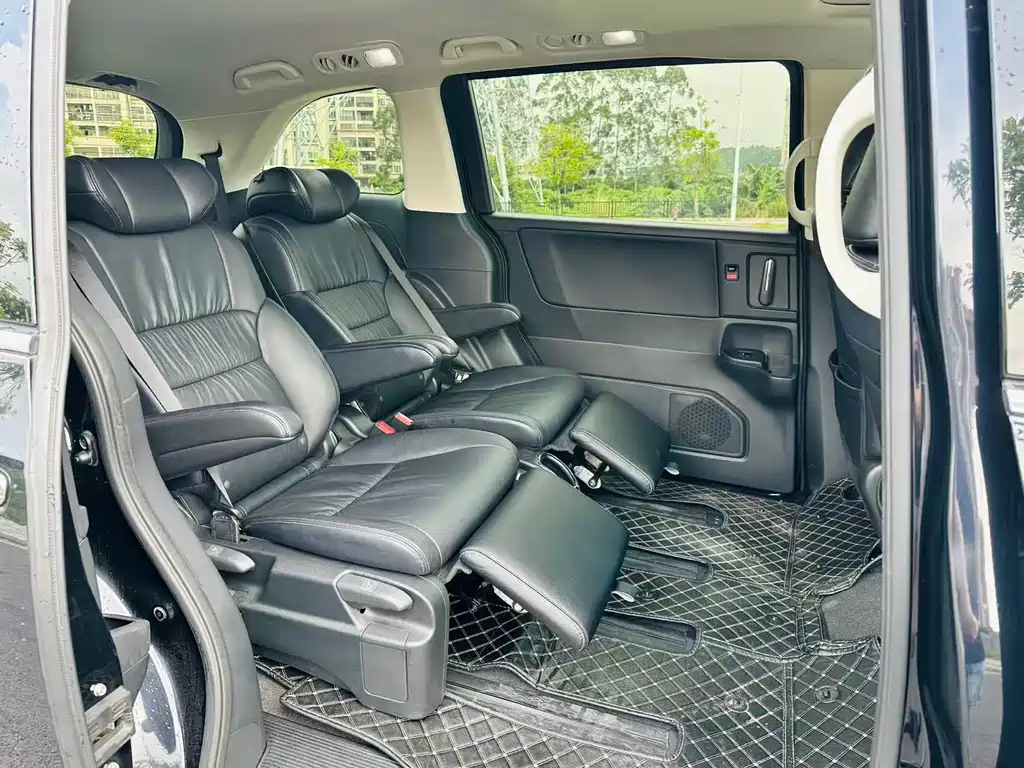 Honda Odyssey 2020 — фото 10