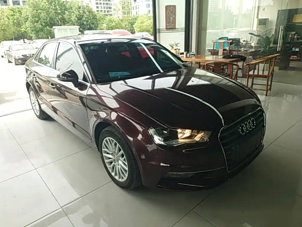 Audi A3 2015 — фото 4