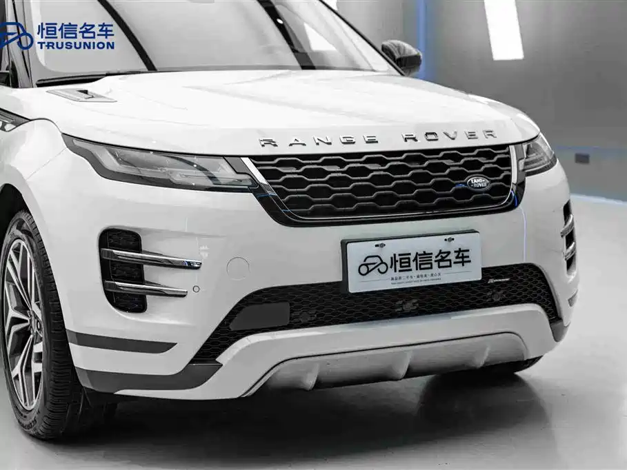 Land Rover Evoque 2023 — фото 9