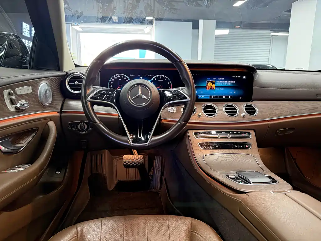 Mercedes-Benz E-Class 2020 — фото 7