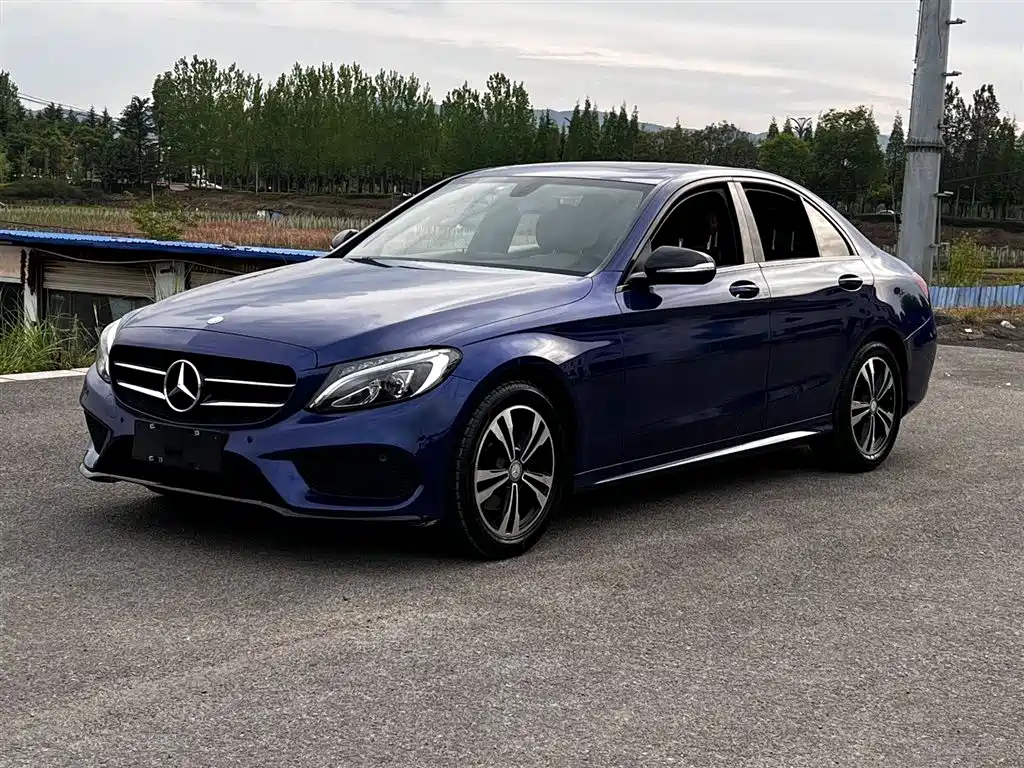 Mercedes-Benz C-Class 2017 — фото 1