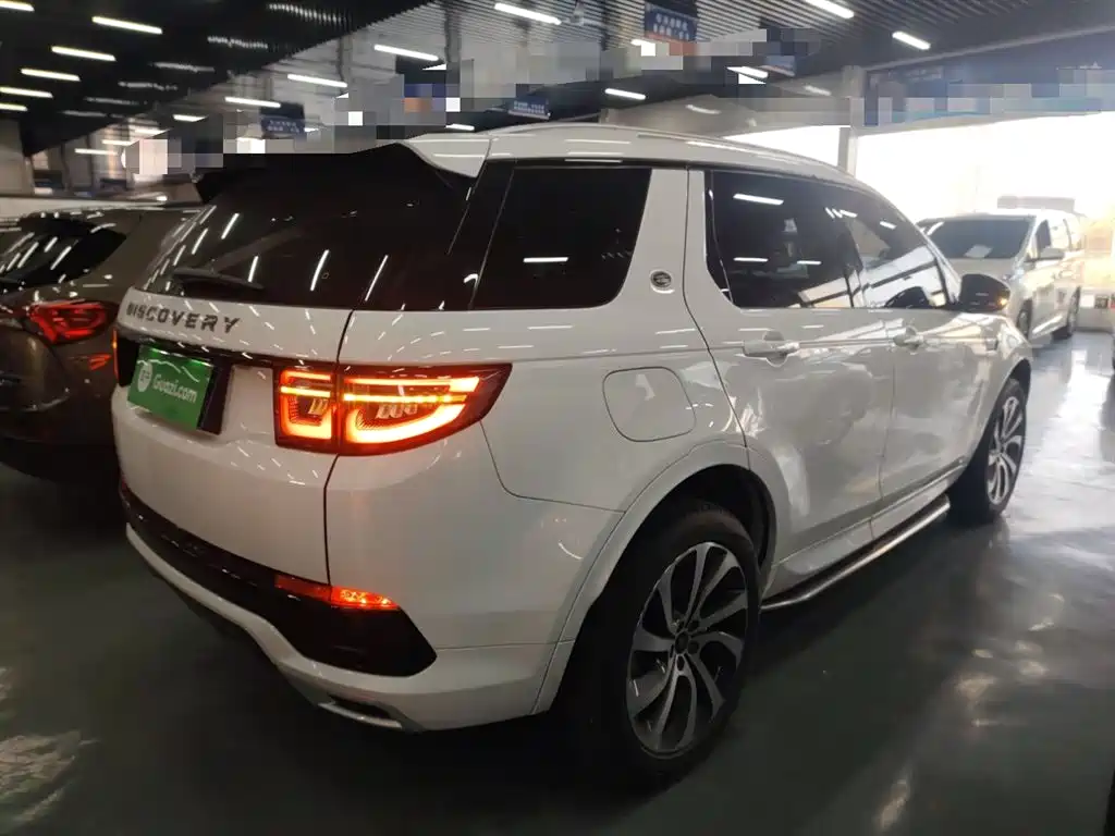 Land Rover Discovery Sport 2022 — фото 7