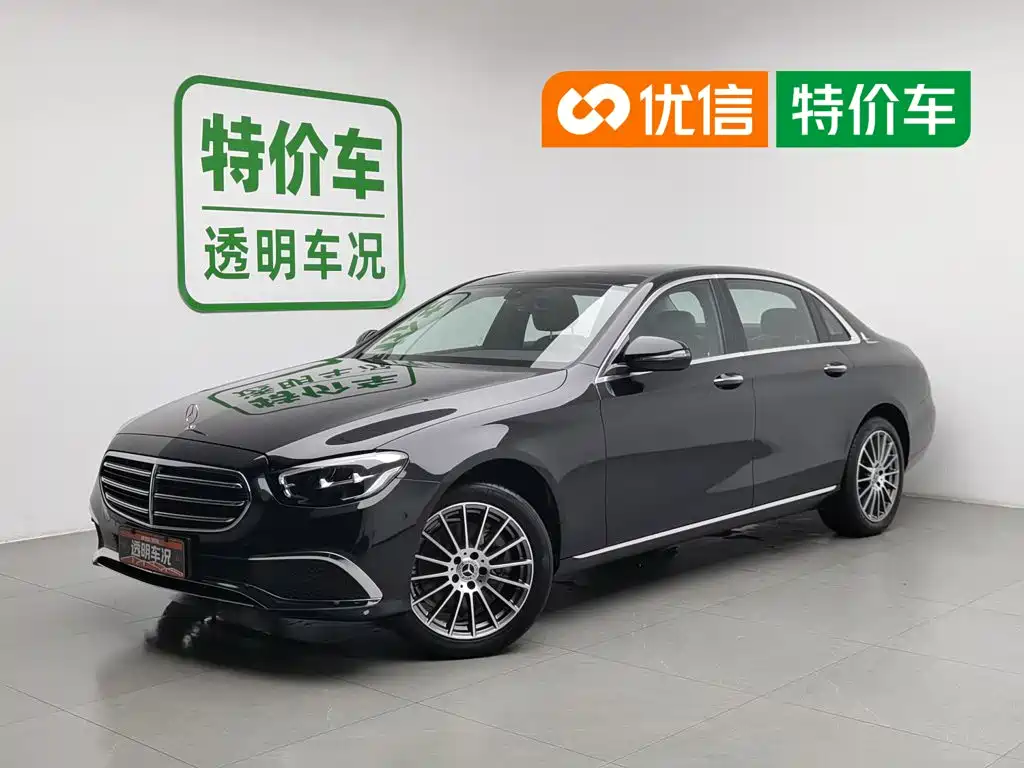 Mercedes-Benz E-Class 2022