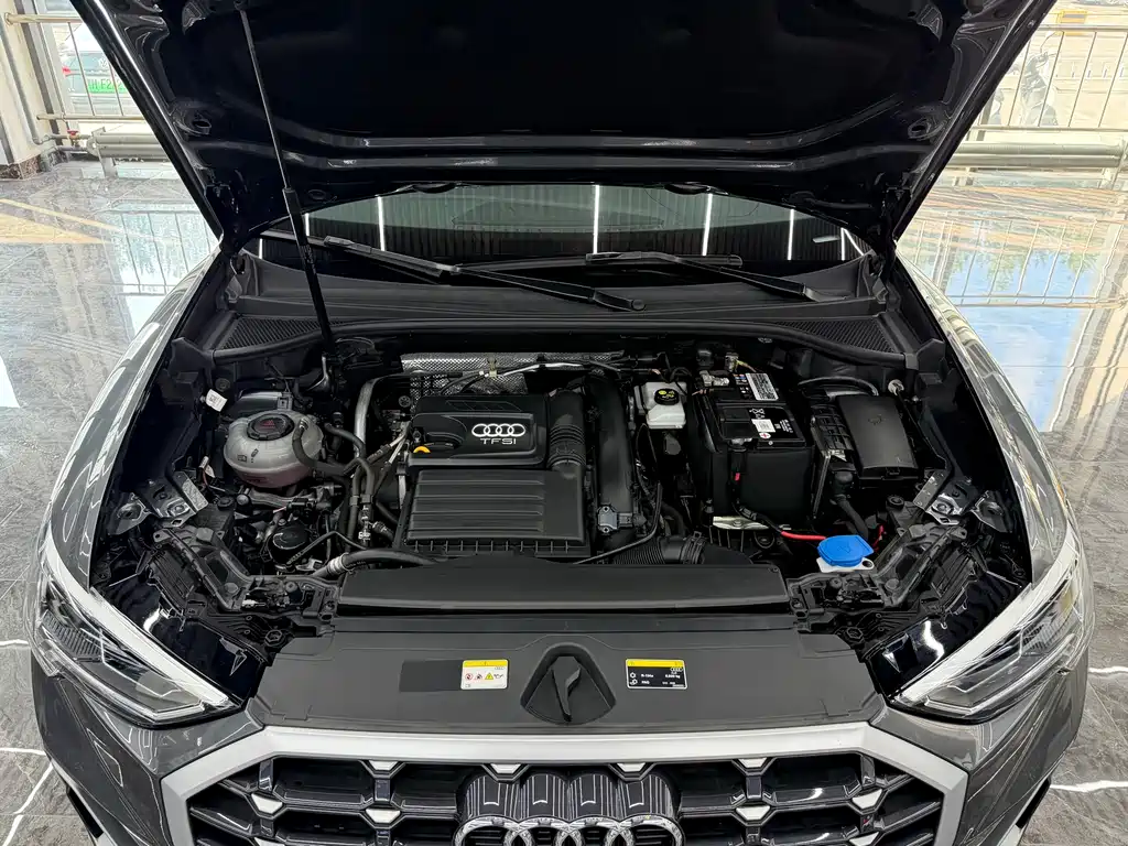 Audi Q3 2023 — фото 13