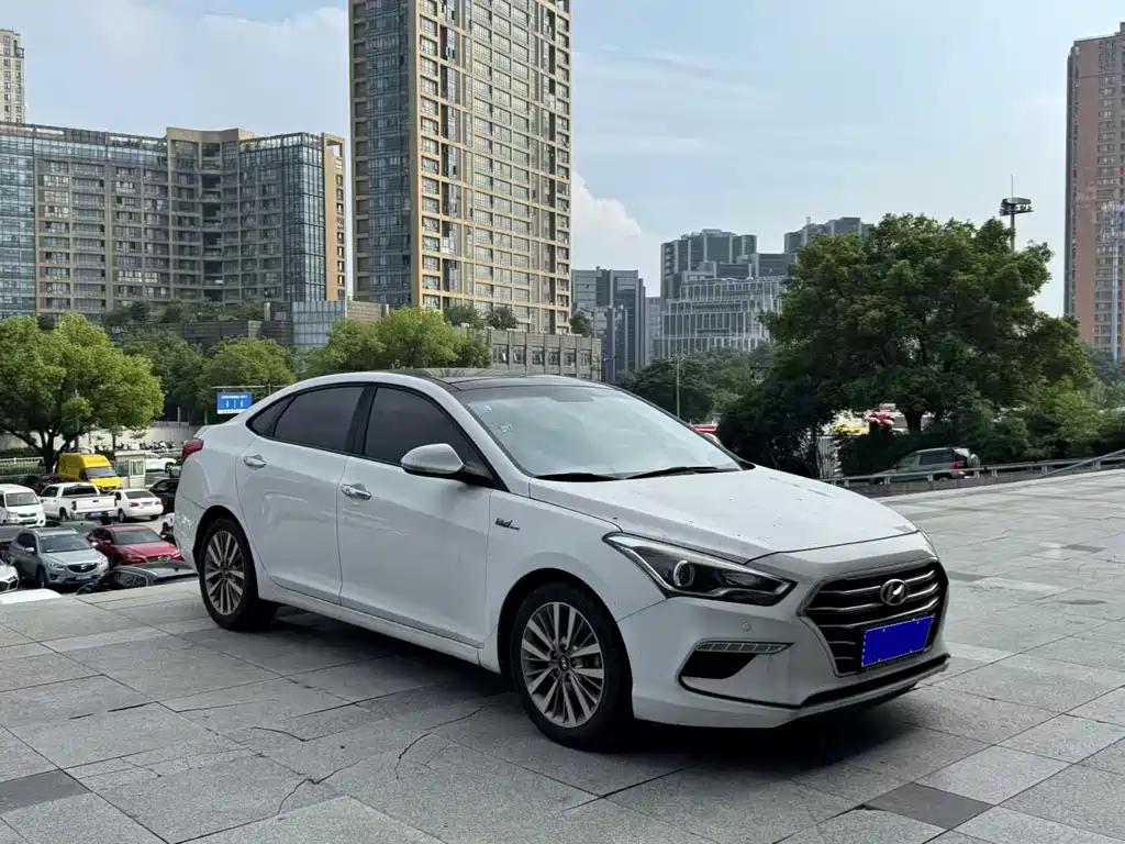 Hyundai Mistra 2017 — фото 3