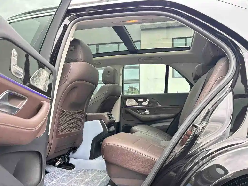 Mercedes-Benz GLE 2022 — фото 8