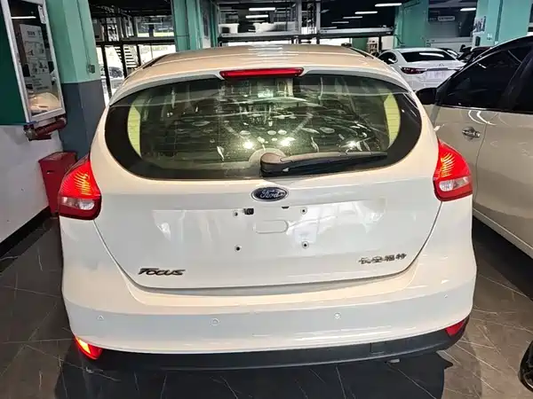 Ford Focus 2015