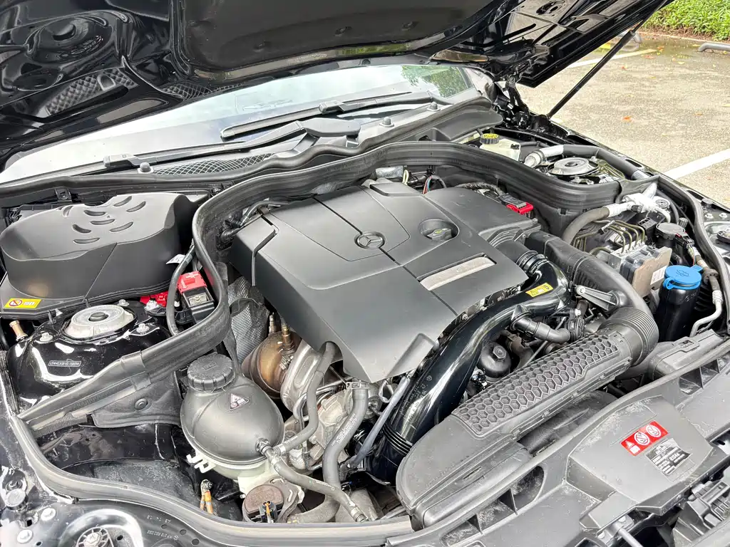 Mercedes-Benz E-Class 2014 — фото 16