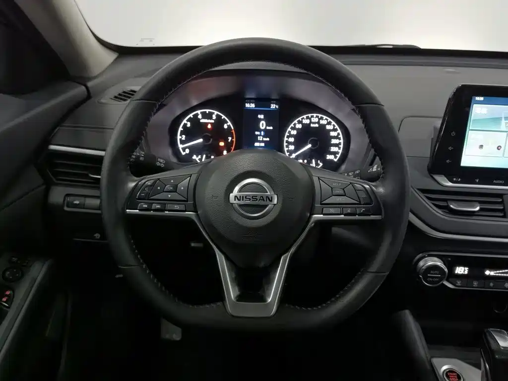 Nissan Teana 2020 — фото 11