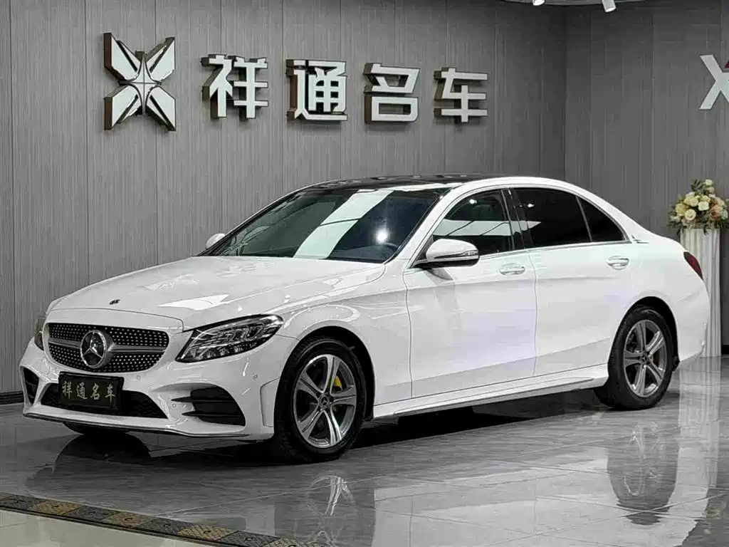 Mercedes-Benz C-Class 2021