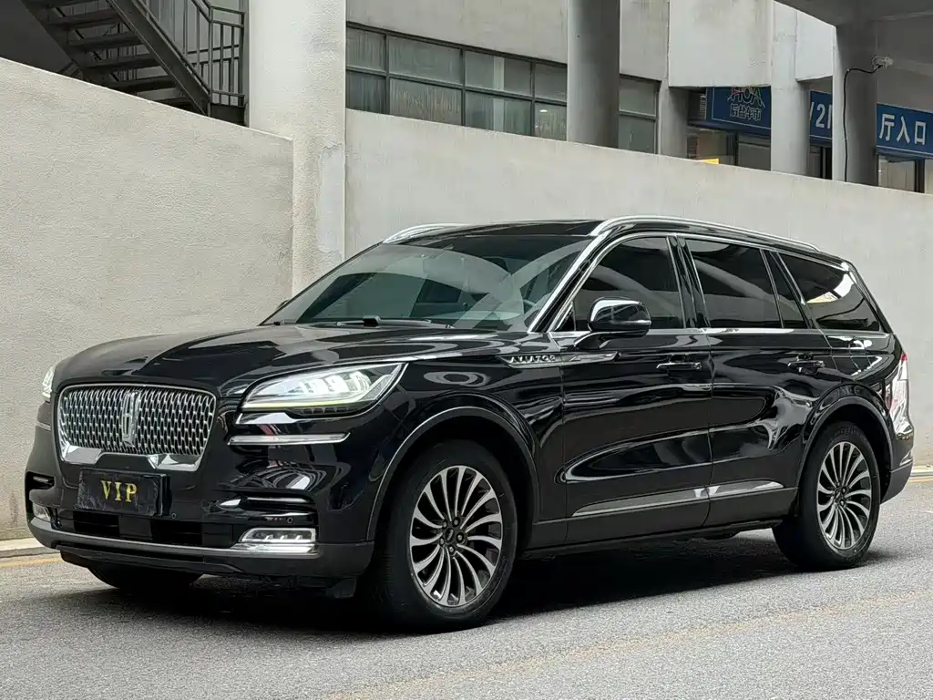 Lincoln Aviator 2021 — фото 1